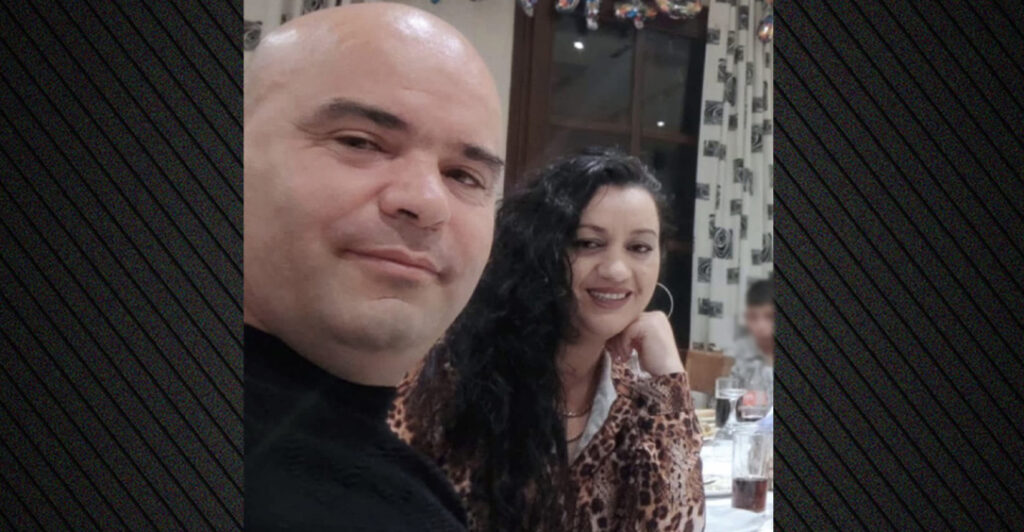 «Φταίνε και οι δύο, μας άφησαν στους δρόμους, δύσκολο να ζεις χωρίς μητέρα και πατέρα. Κλαίω κάθε μέρα…» λέει η 18χρονη κόρη του 40χρονου που σκότωσε τη σύζυγό του στο Βόλο