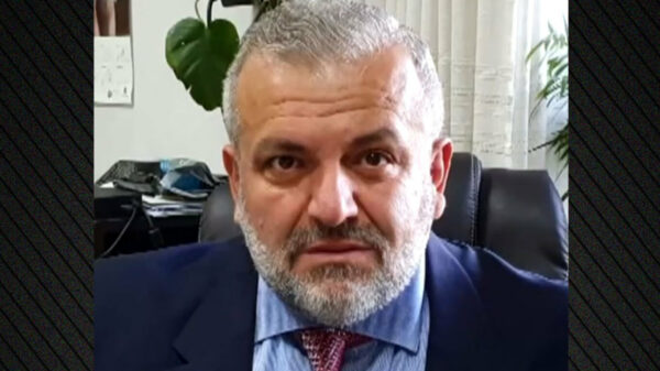 Έκλεψαν το πορτοφόλι γιατρού από την Αμαλιάδα στο μετρό και αναγκάστηκε να ζητιανέψει για να επιστρέψει