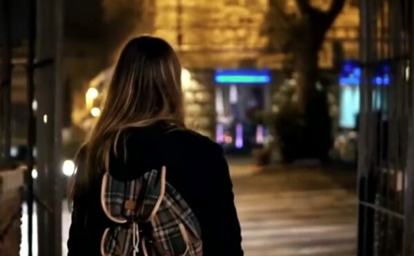 Βόλος: Νεαρός stalker έκανε κόλαση τη ζωή της πρώην συντρόφου του – «Παντρέψου με ή πέθανε»