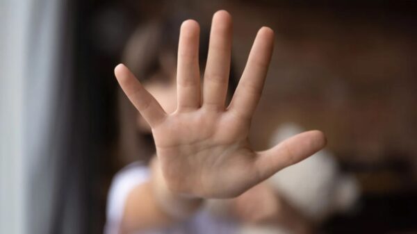 Κρήτη | Νεαρή κατήγγειλε βιασμό από επιχειρηματία – Ισχυρίζεται ότι την έβαζε να κάνει χρήση κοκαΐνης για να την έχει υπό τον έλεγχό του