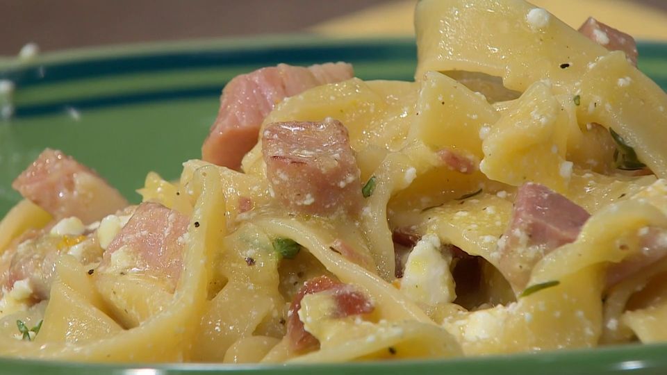 Χυλοπίτες με σύγκλινο Μάνης και μανούρι