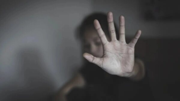 Ψυχολογική υποστήριξη για την 15χρονη που κατήγγειλε τον πατέρα της για ενδοοικογενειακή βία