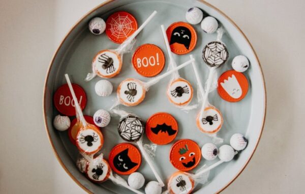 Halloween: Παγανιστική, ρωμαϊκή, χριστιανική ή απλά αμερικανική γιορτή;