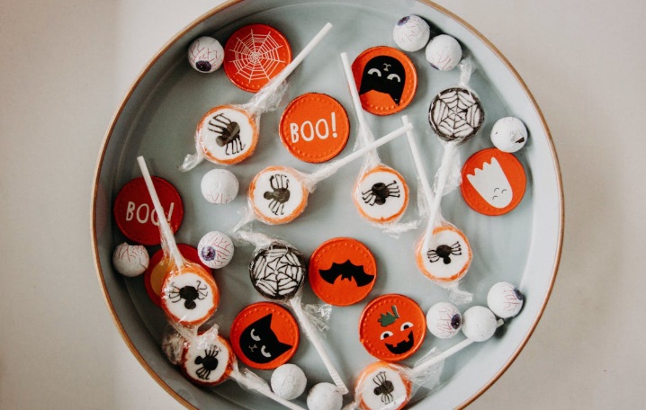 Halloween: Παγανιστική, ρωμαϊκή, χριστιανική ή απλά αμερικανική γιορτή;