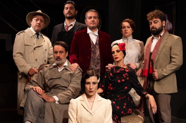 “Οι Φόνοι της Οδού Μοργκ” επιστρέφουν στο Θέατρο “Δρόμος” για μια δεύτερη χρονιά επιτυχίας!