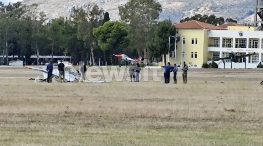 Εκπαιδευτικό αεροσκάφος έπεσε στο Τατόι: Στο νοσοκομείο μεταφέρονται οι 2 πιλότοι της Πολεμικής Αεροπορίας – Εικόνες από το σημείο