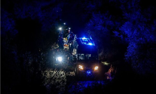 Υπέκυψε στα τραύματα του τελικά ο άνδρας που εγκλωβίστηκε σε σπηλιά στη Λάρισα