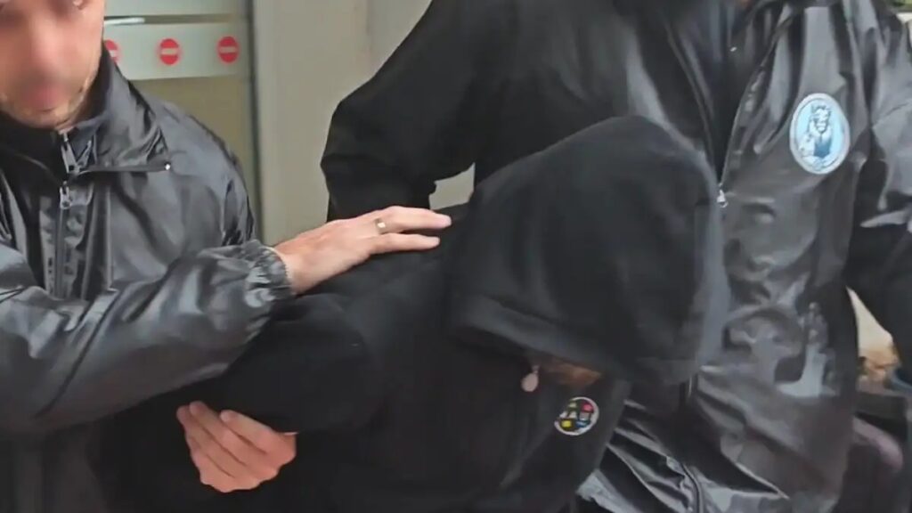 Προφυλακίστηκε ο 40χρονος που ασελγούσε μαζί με τον 20χρονο σύντροφό του στα δύο ανίψια του