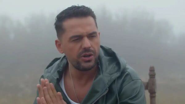 Πέθανε ο Αλβανός τραγουδιστής Shpat Kasapi σε ηλικία 40 ετών: Έπαθε καρδιακή προσβολή ενώ βρισκόταν σε συναυλία