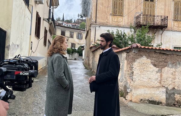 Άγιος έρωτας – Γυρίσματα με θέα Γαλαξίδι και Άμφισσα