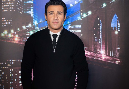 Πέτρος Ιακωβίδης:  Τι αγόρασε με τα πρώτα χρήματα που έβγαλε σε νυχτερινό μαγαζί;