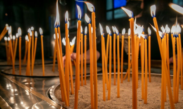 Βόλος: Με ρεφενέ η κηδεία 63χρονου ο οποίος πέθανε μόνος και έμεινε ημέρες άταφος