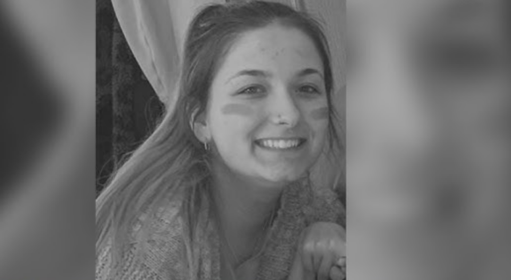 Φρίκη στον Κολωνό: Χτυπούσε συστηματικά την ανάπηρη κόρη του – «Σκοτώνουν το παιδί μου», ούρλιαζε η μητέρα