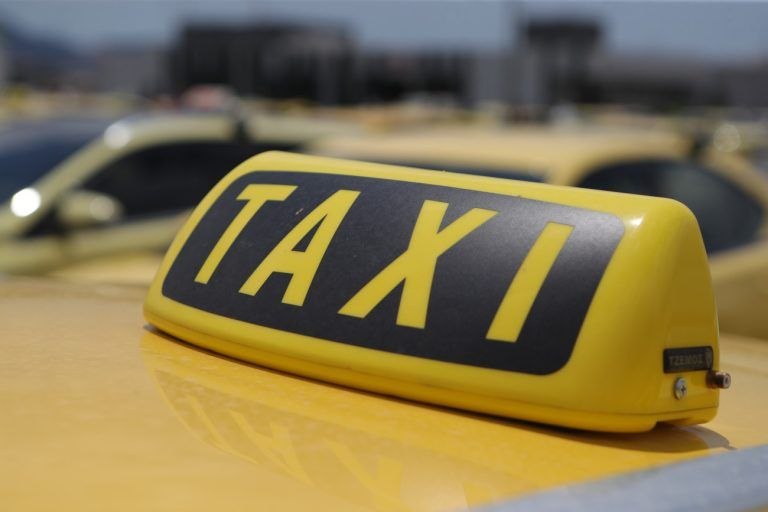 Ταξί: Νέα 48ωρη πανελλαδική απεργία στις 2 και 3 Δεκεμβρίου – «Ο κλάδος έχει φτάσει στα όριά του»