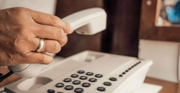 Η αθλήτρια της ενόργανης που είχε καταγγείλει βία στις προπονήσεις κατηγορείται για το κύκλωμα με τηλεφωνικές απάτες