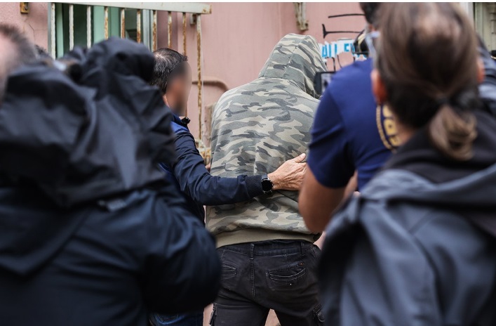 Μακελειό στα Βορίζια: Ο 23χρονος ανιψιός του Καργάκη «βρισκόταν σε έναν γάμο εκείνο το βράδυ», όταν έγινε η έκρηξη στο σπίτι