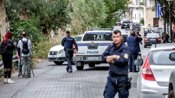 Παραμένει η ένταση στα Βορίζια: Η μητέρα του Φανούρη επιτέθηκε φραστικά στην αδερφή της 57χρονης Ευαγγελίας