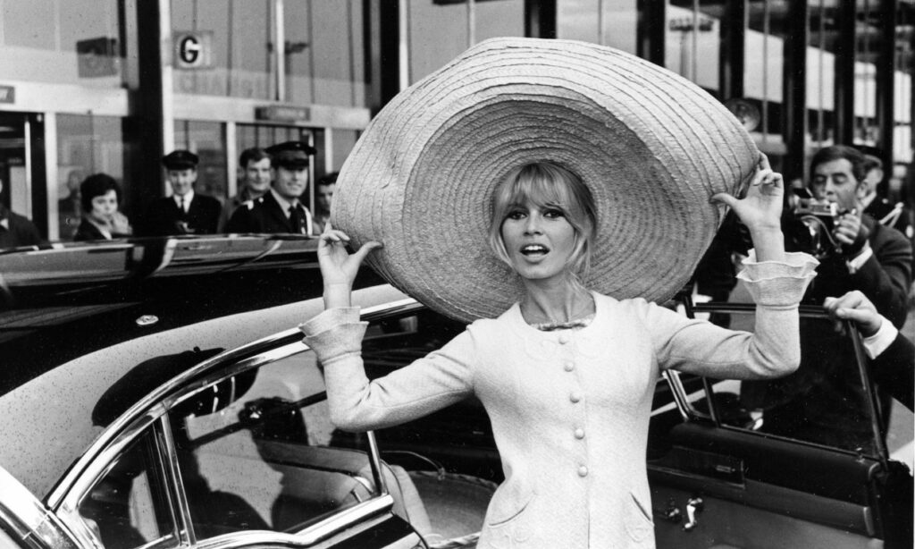 Μπριζίτ Μπαρντό: Ο Θεός έπλασε τη γυναίκα και έσπασε το καλούπι – Έφυγε από τη ζωή η πιο όμορφη του κόσμου