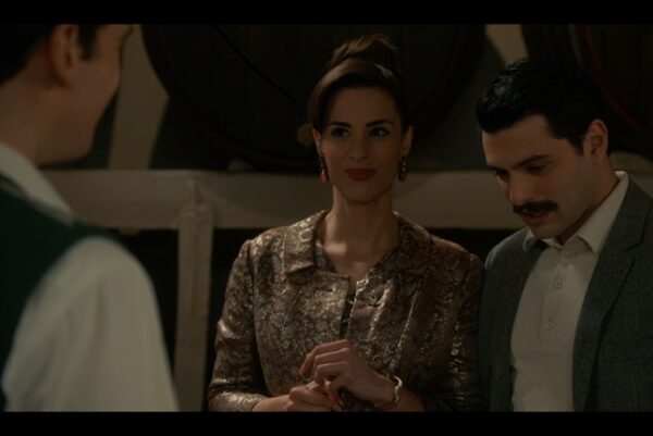 Porto Leone: Στη γειτονιά με τα κόκκινα φανάρια – Ο Γρηγόρης μαθαίνει το μυστικό της Αγγελικής. Πώς θα αντιδράσει; |