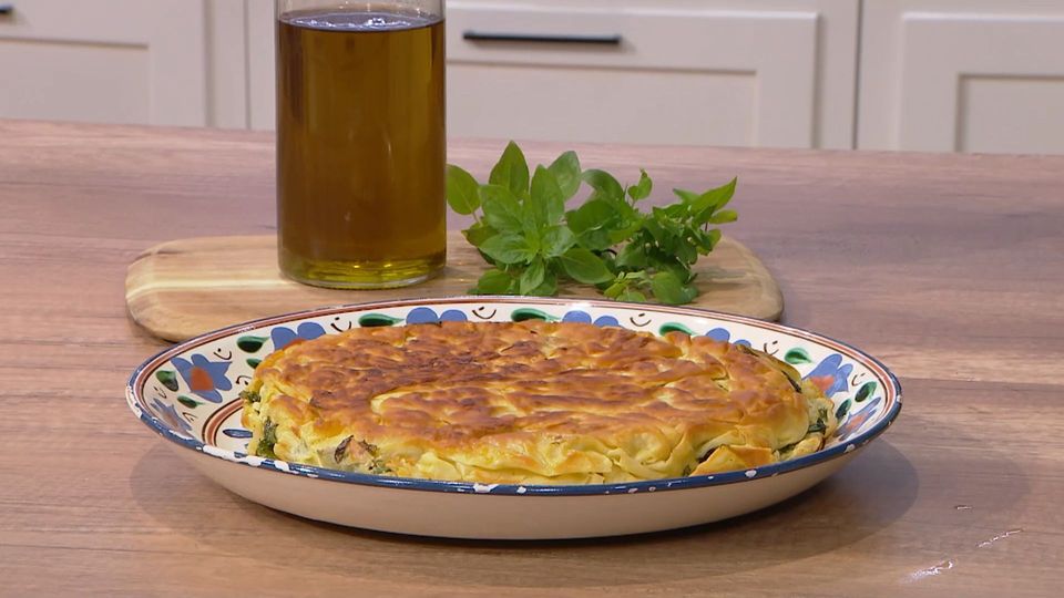 Πίτες στο τηγάνι με μαρούλι και φέτα