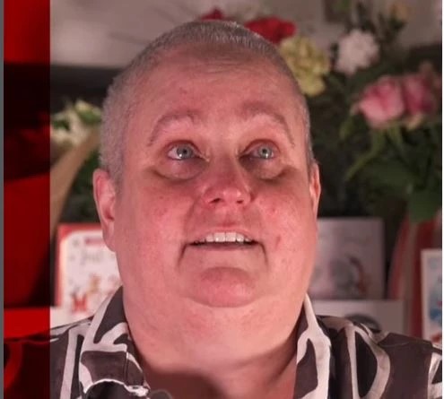 47χρονη μητέρα με καρκίνο σε τερματικό στάδιο ζήτησε κάρτες για «τα τελευταία Χριστούγεννα της»