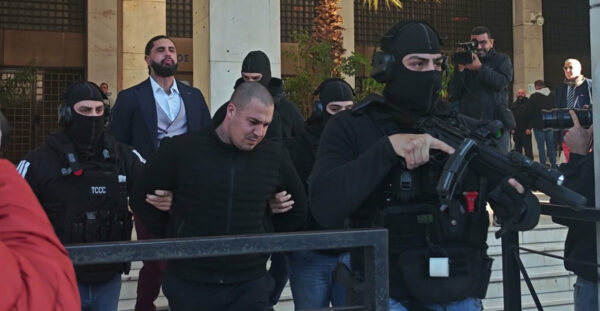 Στον εισαγγελέα ανιψιός και επιχειρηματίας για τη δολοφονία στο κάμπινγκ της Φοινικούντας: Πώς έφτασαν οι αρχές στη σύλληψή τους