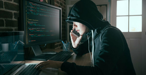 Νέα απόπειρα ηλεκτρονικής απάτης: Επιτήδειοι χρησιμοποιούν τα στοιχεία του Υπαρχηγού της ΕΛΑΣ