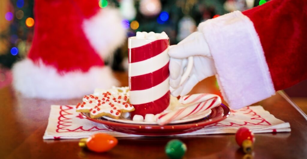 Ποια είναι τα πιο περίεργα χριστουγεννιάτικα έθιμα στον κόσμο