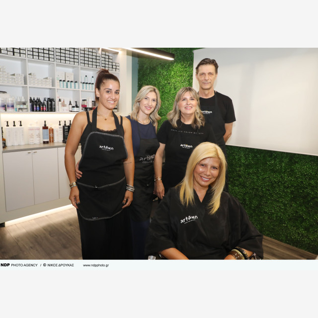 Συνάντηση αγαπημένων προσώπων της showbiz στο studio της “Artego Hellas”, για τις πιο καινοτόμες vegan θεραπείες μαλλιών!