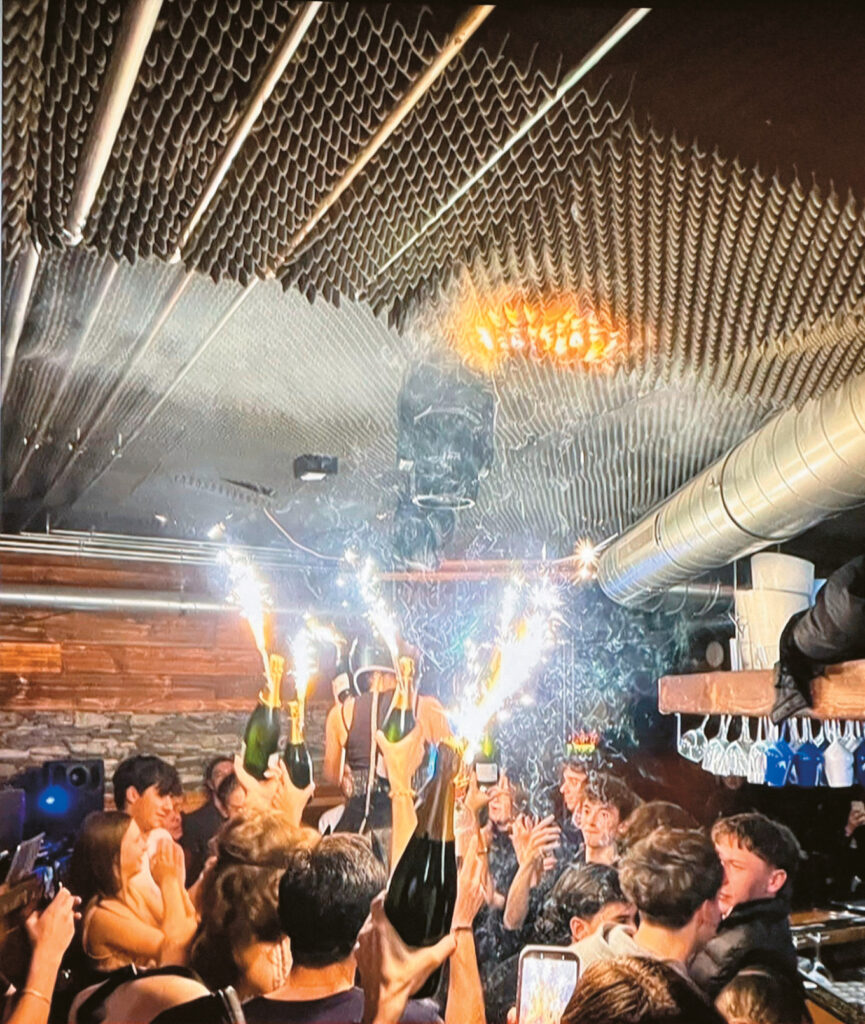 Τραγική παραδοχή από τον πρόεδρο του Κραν Μοντανά: Δεν είχαμε κάνει ελέγχους στο μοιραίο κλαμπ τα τελευταία 5 χρόνια