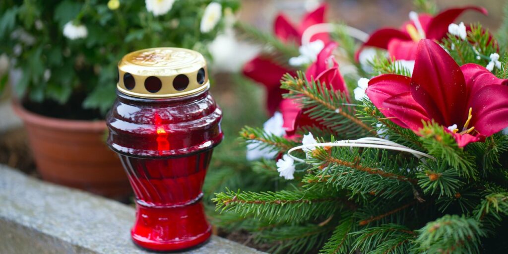 Έκλεψε… οστά από νεκροταφείο και ζητά λύτρα για να τα επιστρέψει στη σύζυγο του νεκρού