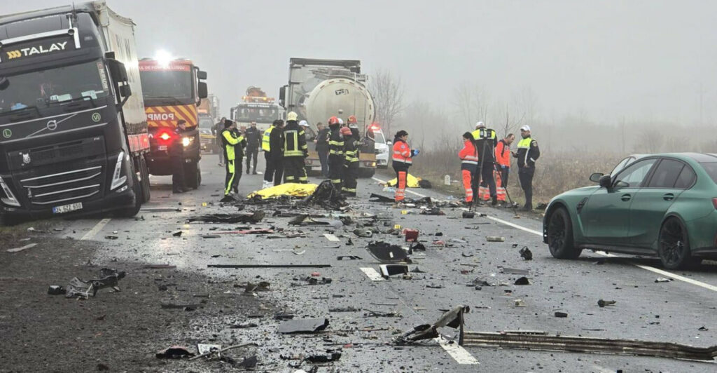 Έρχονται από τη Ρουμανία οι τραυματίες οπαδοί του ΠΑΟΚ, το απόγευμα επιστρέφουν και οι σοροί των αετόπουλων