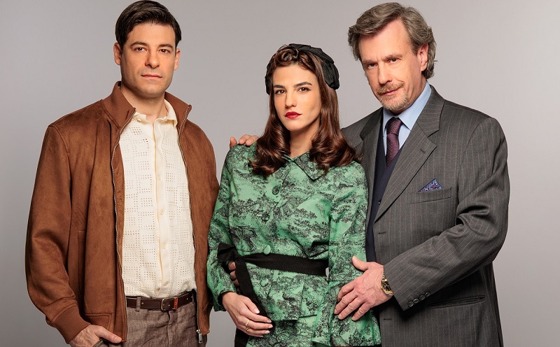 Το Σπίτι Δίπλα Στο Ποτάμι: Η φαινομενικά «τέλεια» ζωή της Μελισσάνθης αρχίζει να γκρεμίζεται