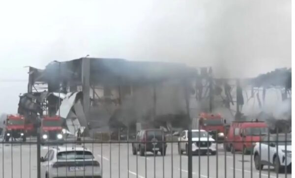 Τραγωδία στο εργοστάσιο της «Βιολάντα»: 4 νεκρές γυναίκες από τη μεγάλη φωτιά – Ακόμη μία αγνοείται