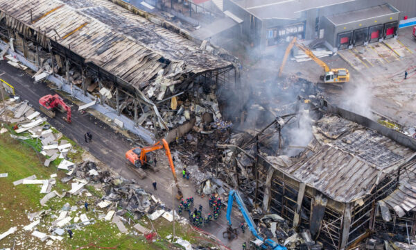 Τρίκαλα: Σήμερα το τελευταίο αντίο στην Βασιλική και την Ελένη – Θλίψη και οργή για την τραγωδία