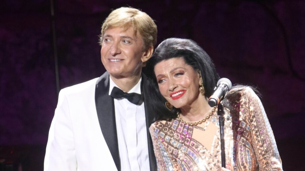 Ζωζώ Σαπουντζάκη: Δεν πρέπει να ανησυχούμε, είπε ο Μάκης Δελαπόρτας για την κατάσταση της υγείας της