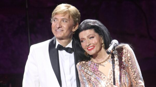 Ζωζώ Σαπουντζάκη: Δεν πρέπει να ανησυχούμε, είπε ο Μάκης Δελαπόρτας για την κατάσταση της υγείας της