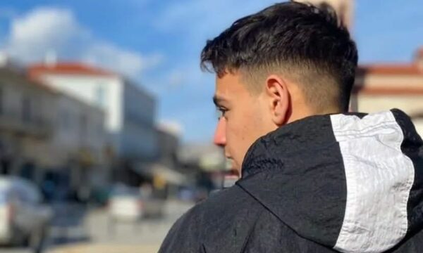 Βαρύ πένθος στην Εύβοια: Στα «λευκά» το τελευταίο αντίο στον 22χρονο Χρήστο – Η συγκινητική επιθυμία της οικογένειας