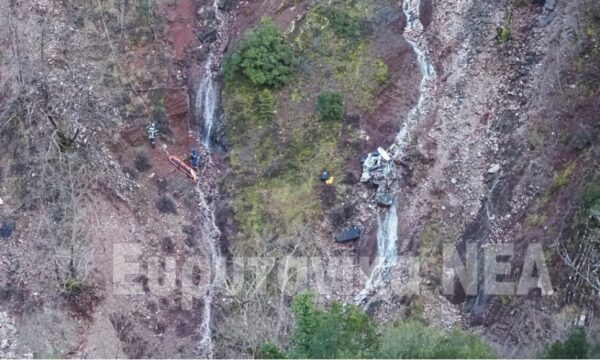 Καρπενήσι: Αυτοκίνητο έπεσε σε γκρεμό 300 μέτρων – Γυμνή και ακέφαλη η σορός του οδηγού