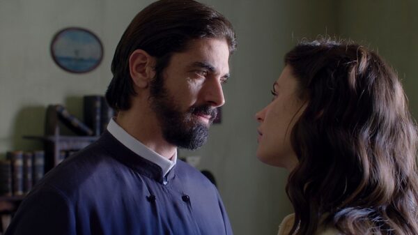 Άγιος έρωτας – Χλόη και π. Νικόλαος ρισκάρουν τα πάντα για τον έρωτά τους