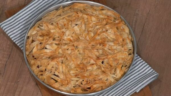 Παστουρμαδόπιτα