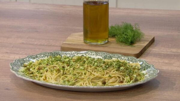 Μακαρονάδα με λαδολέμονο