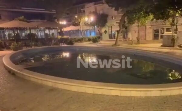 Καλλιθέα: Επί 40 λεπτά έκαναν ΚΑΡΠΑ στην 2χρονη που έπεσε στο συντριβάνι – Κρίσιμη η κατάσταση της υγείας της