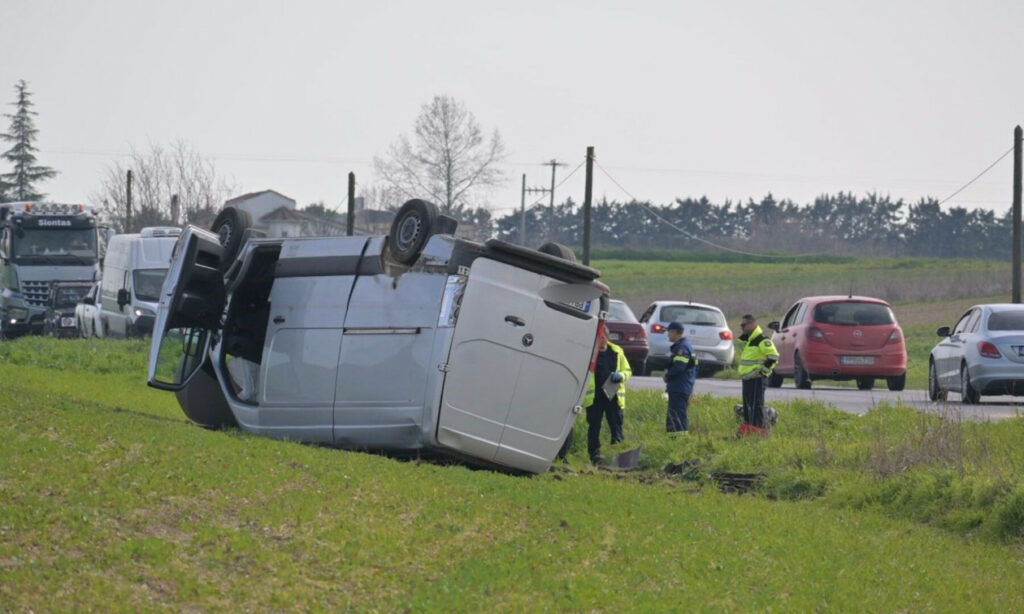 Λάρισα: Στο αντίθετο ρεύμα οδηγούσε ο 95χρονος που σκοτώθηκε σε δυστύχημα – «Τον είδα σαν θηρίο»