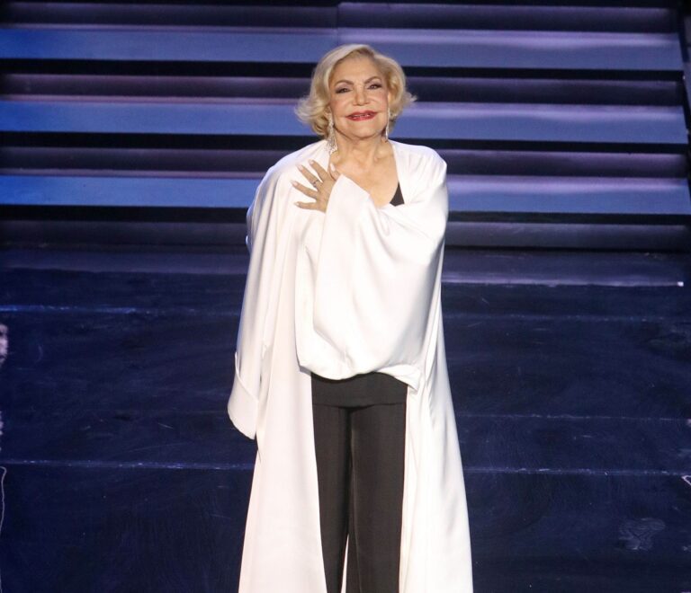 Μαρινέλλα: Οι λεπτομέρειες για την κηδεία της