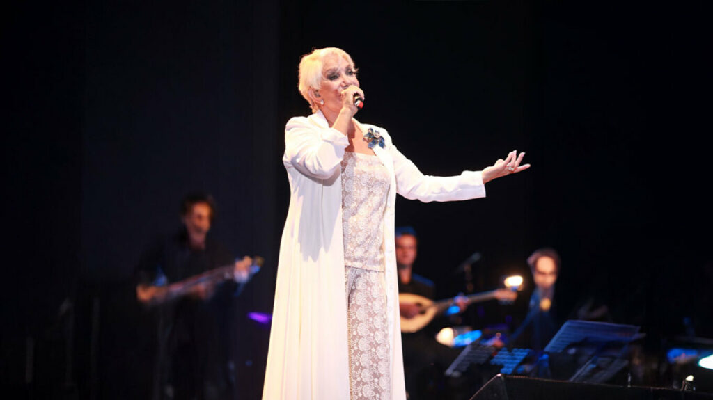 Η Μαρινέλλα με τα δικά της λόγια και τα δικά της έργα: Οι άγνωστες ιστορίες της Μεγάλης του τραγουδιού