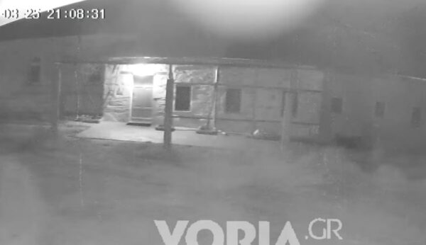 Βίντεο από τον ισχυρό σεισμό στο Άγιον Όρος – «Οι πολυέλαιοι πήγαιναν και έρχονταν» λένε οι μοναχοί