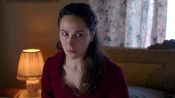 Άγιος έρωτας – Η Σοφία γίνεται επικίνδυνη!