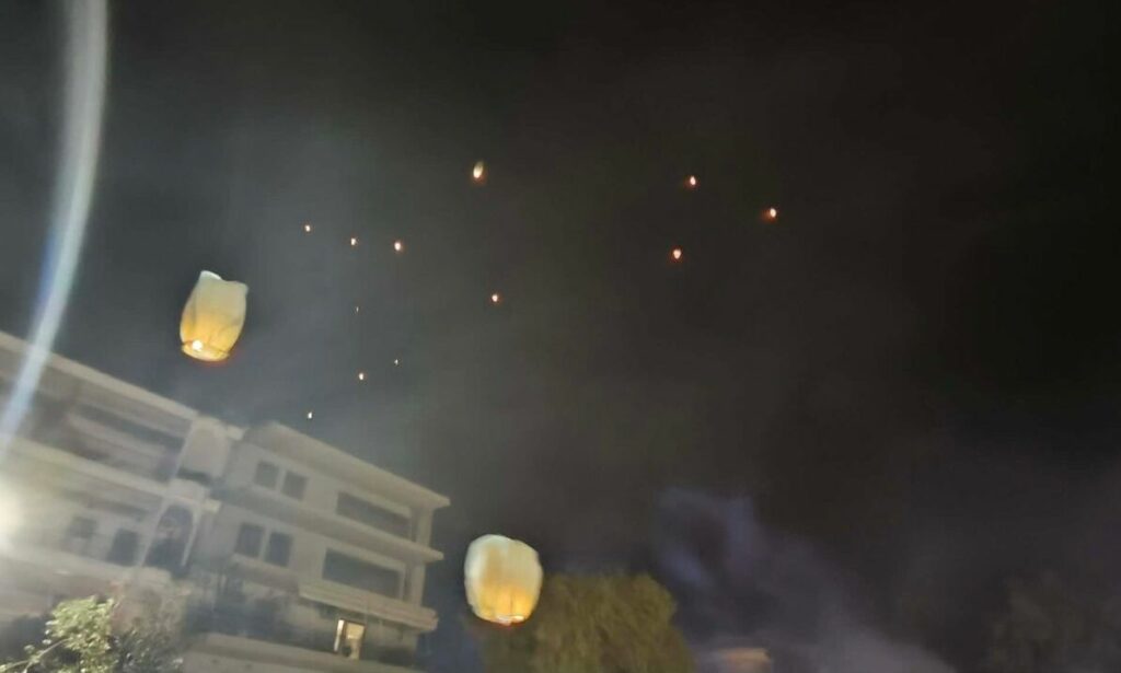 Με 200 φαναράκια φωτίστηκε ο ουρανός του Αγρινίου για την Ηρωική Έξοδο του Μεσολογγίου