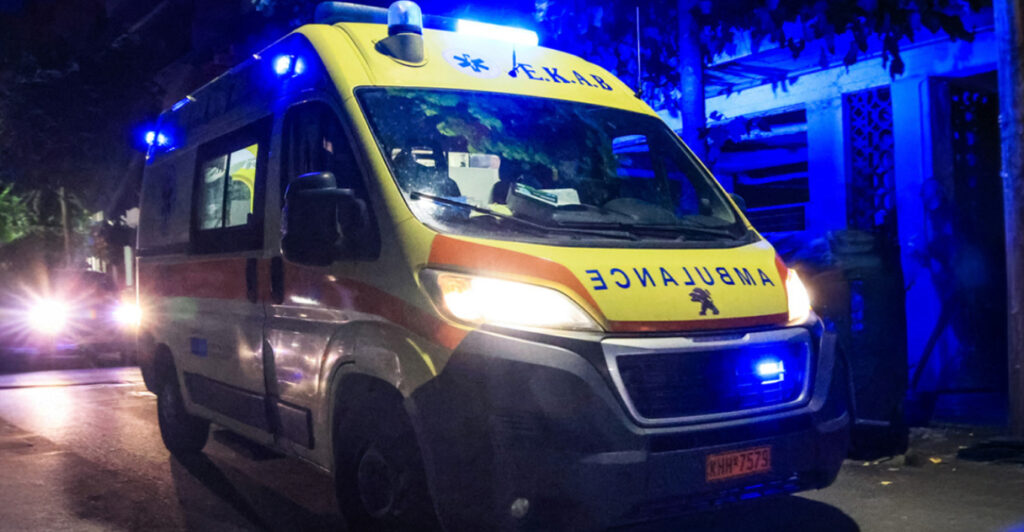 Γέννησε μέσα σε ασθενοφόρο στο Ηράκλειο, μεταφέρθηκε με το νεογνό στο ΠΑΓΝΗ